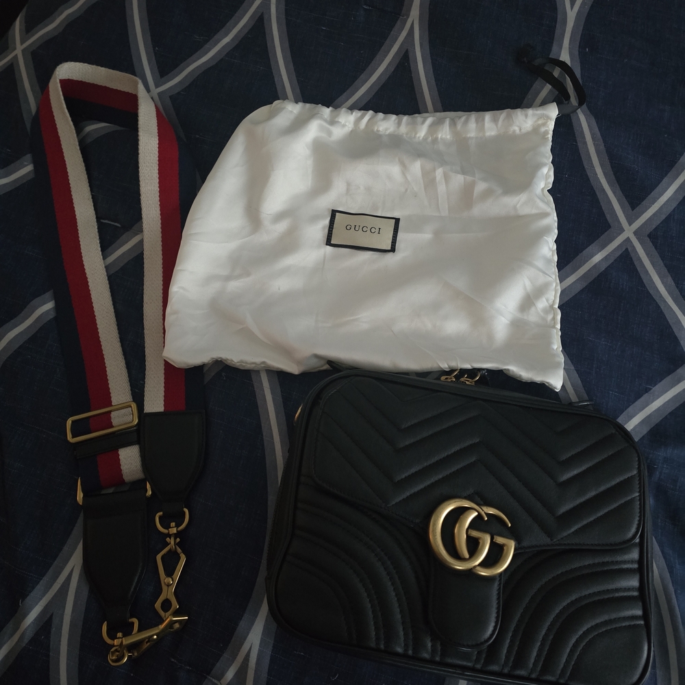 AUTHENTIC Gucci Black Quilted Leather Shoulder Bag